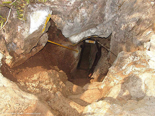 hermit cave - thailand, ban mueang na, hermit cave