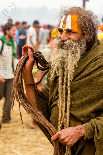 hindu man with long dreadlocks hair and beard - kumbh mela 2013 (india), baba, beard dreadlocks, hindu man, hindu pilgrimage, hinduism, indian man, kumbh mela, sadhu, tilak, tilaka, white beard