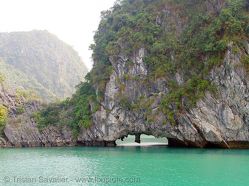 hole under rock - halong bay - vietnam, cat ba island, cát bà, halong bay, hole, sea