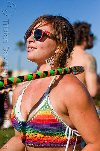 hula hooper - woman, beads, bracelets, hula hoop, hula hooper, hula hooping, kandi kid, kandi raver, sunglasses, woman