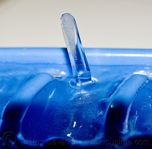 ice spike - upward-facing icicle, closeup, ice cube, ice formation, ice spike, ice tray, iced water, icicle, physics, protrusion