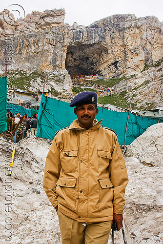 indian soldier guarding amarnath cave (gufa amarnath) - kashmir, amarnath yatra, gufa amarnath, hindu pilgrimage, indian army, kashmir, man, military, mountains, pilgrim, snow, soldier