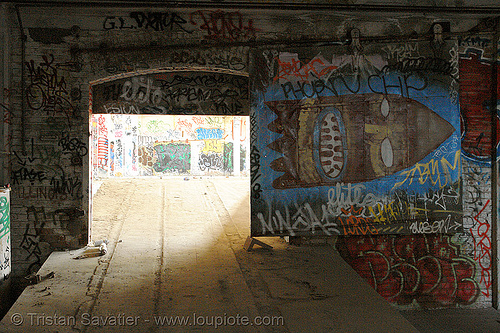 industrial sliding door with graffiti, derelict, graffiti piece, street art, tie's warehouse, trespassing
