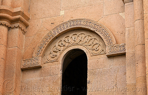 işhan monastery - georgian church ruin (turkey country), byzantine architecture, decoration, geometric, georgian church ruins, ishan church, ishan monastery, işhan, low-relief, motives, orthodox christian, window