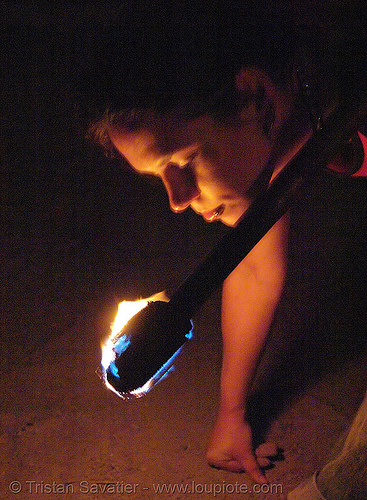 jaden from LSD fuego (san francisco), fire dancer, fire dancing, fire performer, fire spinning, fire staff, la rosa, night, spinning fire