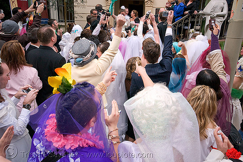 jonathan and katie kemp - brides of march (san francisco), bride, brides of march, crowd, jonathan kemp, katie kemp, wedding, white