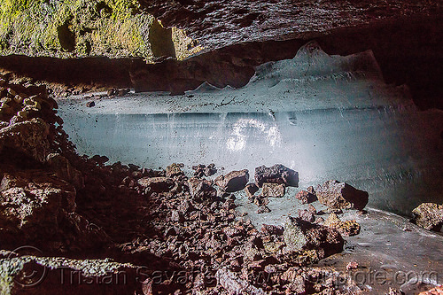 jot dean ice cave, caving, jot dean ice cave, lava cave, lava tube cave, natural cave, rock, shasta-trinity national forest, spelunking, volcanic