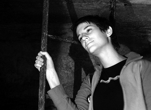 julie - catacombes de paris - catacombs of paris (off-limit area), cataphile, cave, clandestines, illegal, ladder, le bunker, salle de l'anschluss, salle de rahan, trespassing, tunnel, underground quarry