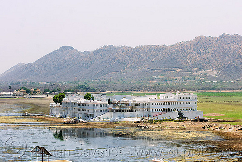 lake palace - udaipur (india), india, lake palace, royal summer palace, udaipur