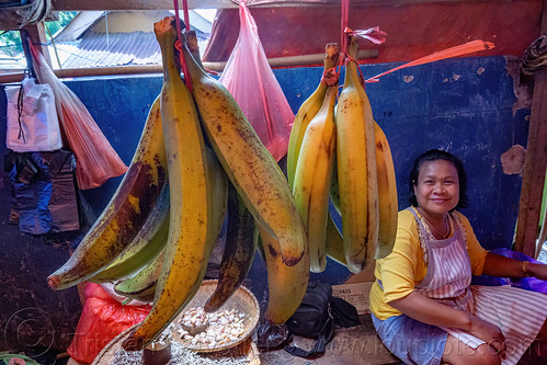 large bananas sold at market, banana, tana toraja, woman