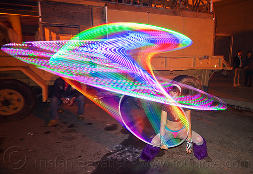 led hoop - light painting, glowing, hooper, hooping, hulahoop, led hoop, led lights, light hoop, night, woman