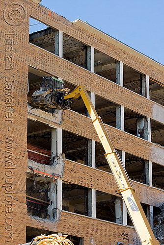 lifting cat 226b skid steer loader with hydraulic boom - building demolition, abandoned building, abandoned hospital, at work, building demolition, cat 226b, caterpillar 226b, excavators, front loader, presidio hospital, presidio landmark apartments, skid steer loader, working