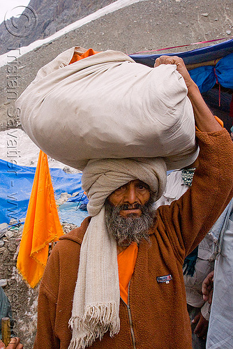 load bearer with bag on head - amarnath yatra (pilgrimage) - kashmir, amarnath yatra, bag, carrying on the head, hindu pilgrimage, kashmir, load bearer, man, pilgrim, wallah