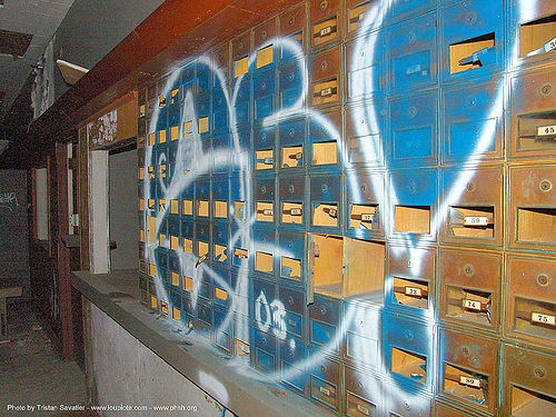 mail-boxes - graffiti - abandoned hospital (presidio, san francisco), abandoned building, abandoned hospital, graffiti, presidio hospital, presidio landmark apartments, qs, trespassing