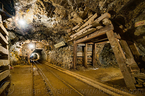 mine tunnel - balatoc mines (philippines), balatoc mines, gold mine, mine tunnel, mining, philippines, underground mine