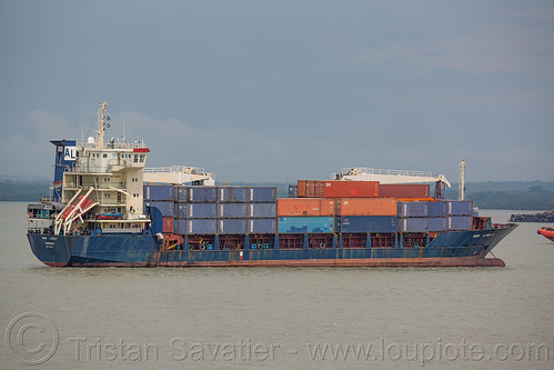 new light - container ship, boat, cargo ship, container ship, madura strait, merchant ship, moored, mooring, surabaya