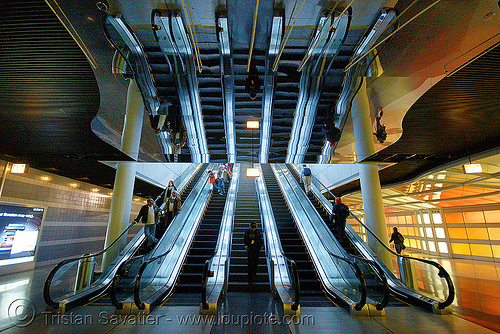 o'hare light tunnel - chicago o'hare international airport, airport, chicago, escalators, light tunnel, o'hare, ord