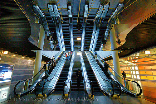 o'hare light tunnel - chicago o'hare international airport, airport lobby, chicago, escalators, light tunnel, o'hare, ord