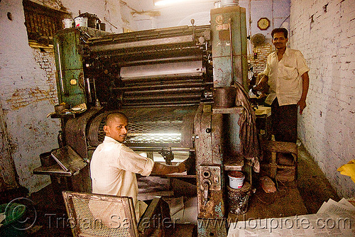 offset printing press (india), delhi, jayyed press, men, offset printing machine, print shop, printing press, printing shop, workers
