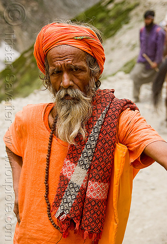 old hindu pilgrim - amarnath yatra (pilgrimage) - kashmir, amarnath yatra, beard, bhagwa, headwear, hindu man, hindu pilgrimage, hinduism, kashmir, mountain trail, mountains, old man, pilgrim, saffron color