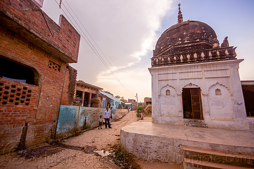 old hindu shrine in indian village, hinduism, khoaja phool, monument, shrine, temple, village, खोअजा फूल