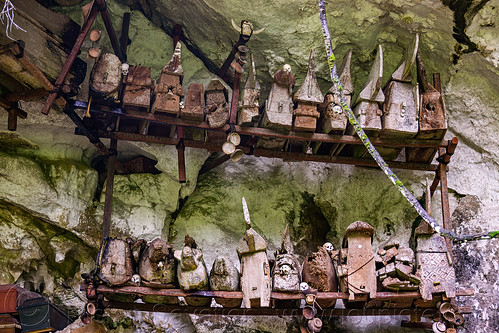old toraja erong coffins in londa cave burial site, burial site, cemetery, erong coffins, grave, graveyard, liang, londa burial cave, londa cave, tana toraja, tomb