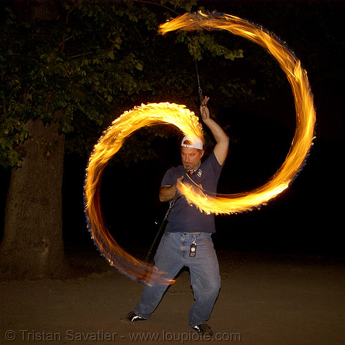 paramedic spinning fire poi (san francisco), fire dancer, fire dancing, fire performer, fire poi, fire spinning, night, paramedic, spinning fire