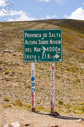 pass on the road to iruya (argentina), 4000 meter, 4000m, argentina, elevation, iruya, noroeste argentino, pass, quebrada de humahuaca, road sign, salta