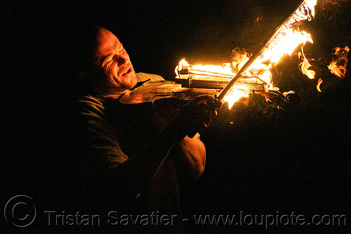 playing fire violin, david shuttleworth, fire performer, fire violin, man, night, playing, violinist