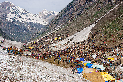 ponies and load bearers - amarnath yatra (pilgrimage) - kashmir, amarnath yatra, crowd, hindu pilgrimage, horses, kashmir, kashmiris, mountains, pilgrims, ponies, pony station, snow