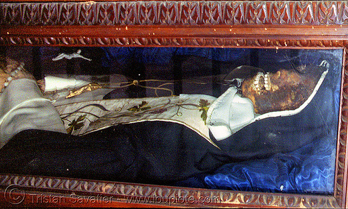 preserved body of a saint (napoli, italy), body, cadaver, christian relics, corpse, dead, holy relics, human remains, man, naples, napoli