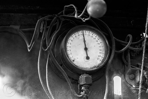 pressure gauge in steam locomotive (india), darjeeling himalayan railway, darjeeling toy train, narrow gauge, pressure gauge, railroad, steam engine, steam locomotive, steam train engine