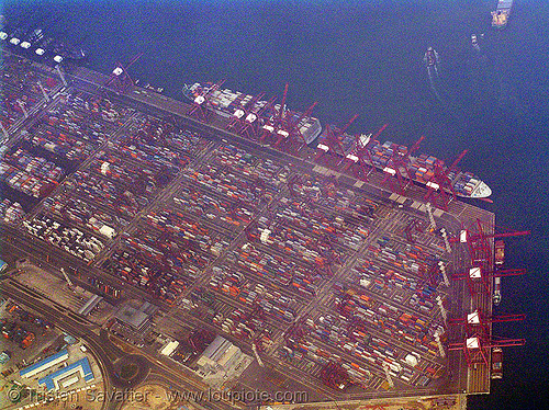 quanwan container terminal - aerial view (hong kong), aerial photo, cargo ships, chunzhou island, container ships, container terminal, containers, dock, freighters, harbor cranes, harbour crane, hk, hong kong, ocean, quanwan port, sea, shipping