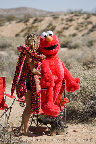 rave party in the desert, elmo, red