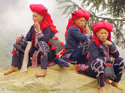 red dao tribe women sitting - vietnam, asian woman, asian women, colorful, dzao tribe, girls, headdress, hill tribes, indigenous, red dao tribe, red zao tribe, sitting, traditional, yao tribe