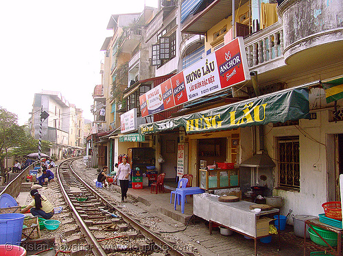 restaurant with view on the train track - vietnam, hanoi, houses, hung lau, hưng lâu, metric gauge, narrow gauge, rail tracks, railroad tracks, railway tracks, restaurant, single track, train tracks