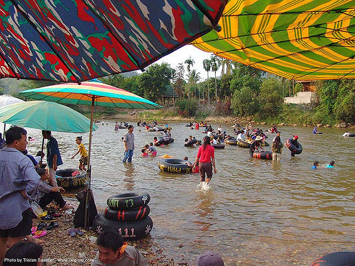 river tubing - thailand, crowd, fair, inner tubes, river bathing, river tubing, songkran, tha ton, thailand, umbrellas, wading, สงกรานต์