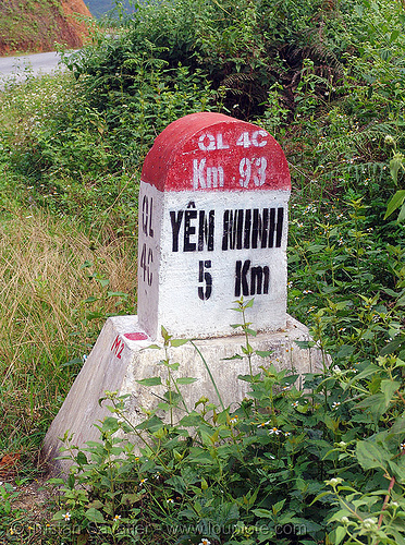 road marker - borne kilométrique (vietnam), distance, french, km, road marker