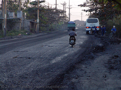 road near cấm phá (cam pha) coal mine - vietnam, cam pha, coal mine, cẩm phả