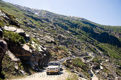 road to rohtang pass - manali to leh road (india), road, rohtang pass, rohtangla, traffic jam