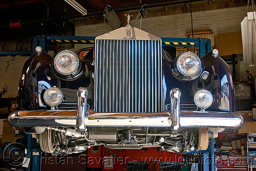 rolls-royce silver cloud, 1960, automobile, brake shoes, chrome, clasic car, drum brakes, fixing, front, grid, headlights, jacked-up, lifted, mechanic, repairing, rolls-royce, silver cloud ii