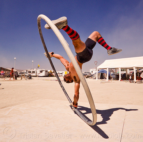 roue cyr - cyr wheel, corbin dunn, cyr wheel, man, roue cyr, upside-down