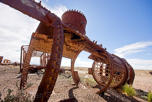 rusty steam locomotive boiler, boiler, bolivia, enfe, fca, railroad, railway, rusty, scrapyard, steam engine, steam locomotive, steam train engine, train cemetery, train graveyard, train junkyard, uyuni