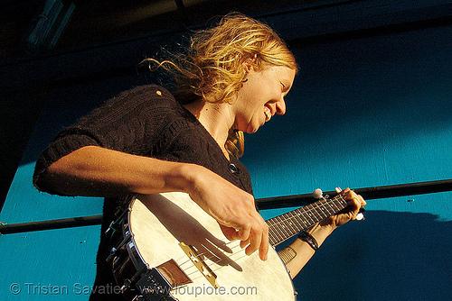 sadye playing banjo on haight street (san francisco), banjo, blue, haight street, sadye