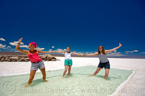 salt pool party - salinas grandes - salar (argentina), argentina, blue sky, halite, horizon, jujuy, noroeste argentino, rock salt, salar, salinas grandes, salt bed, salt flats, salt lake, salt pool, wading, white, women