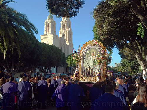 señor de los milagros - catholic procession near mission dolores (san francisco), church, crowd, float, lord of miracles, madonna, mission dolores, mission san francisco de asís, painting, parade, paso de cristo, peruvians, sacred art, señor de los milagros, virgen, virgin mary