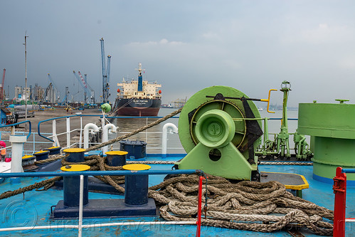 ship winch, mooring bollards and braided mooring ropes, boat, dharma ferry, ferryboat, mooring bollards, rope, ship, surabaya, winch