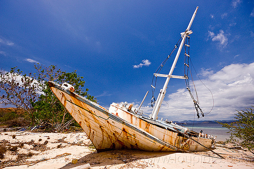 shipwreck on beach, beach, beached, flores island, mast, pantai, rusty, sand, seashore, ship cemetery, ship graveyard, shipwreck, wooden boat, wreck