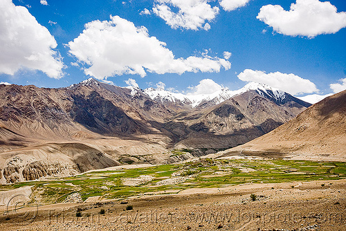 shyok valley - near nubra valley - ladakh (india), india, ladakh, mountains, nubra valley