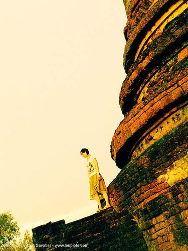 si-satchanalai - anke-rega, cross-processed, ruins, stupa, thailand, wat, woman